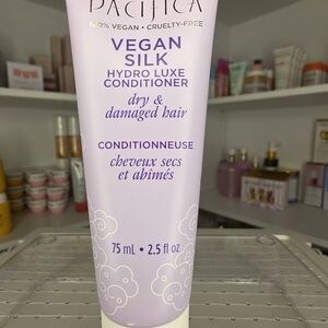 Pacifica Vegan Silk Hydro Luxe Conditioner - Your Getting 5 TOTAL